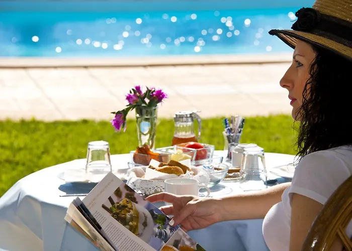 Apartahotel Kavala 4*